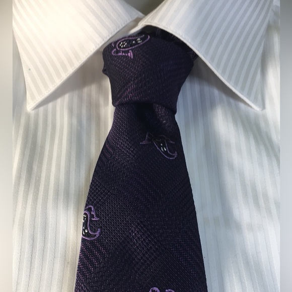 Zanetti- Dark purple weave pattern with small paisley 100% silk Italian made tie - Picture 1 of 11